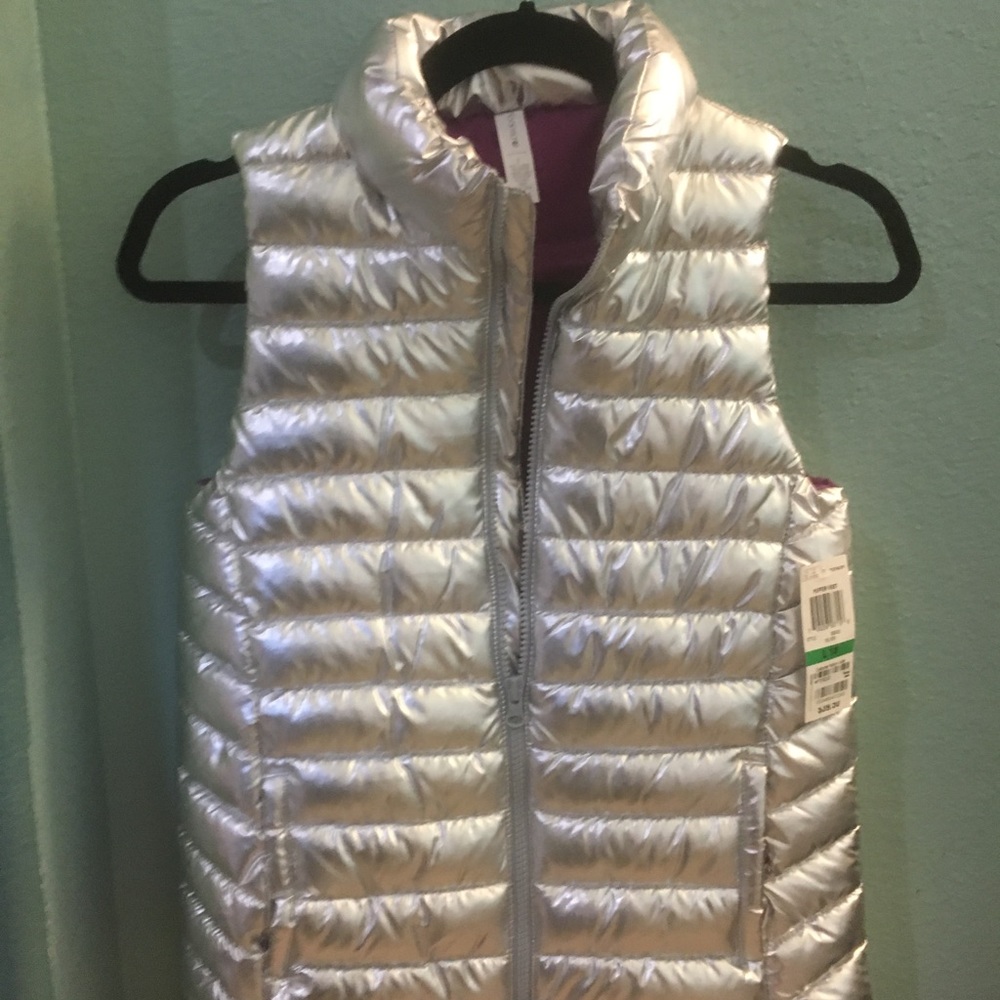 Ideology silver puffer vest L NWT